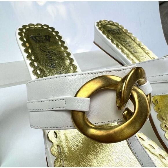 JUICY COUTURE Size 8.5 Gold Bottom Sandal  Chain Detail The Rita - Picture 4 of 8